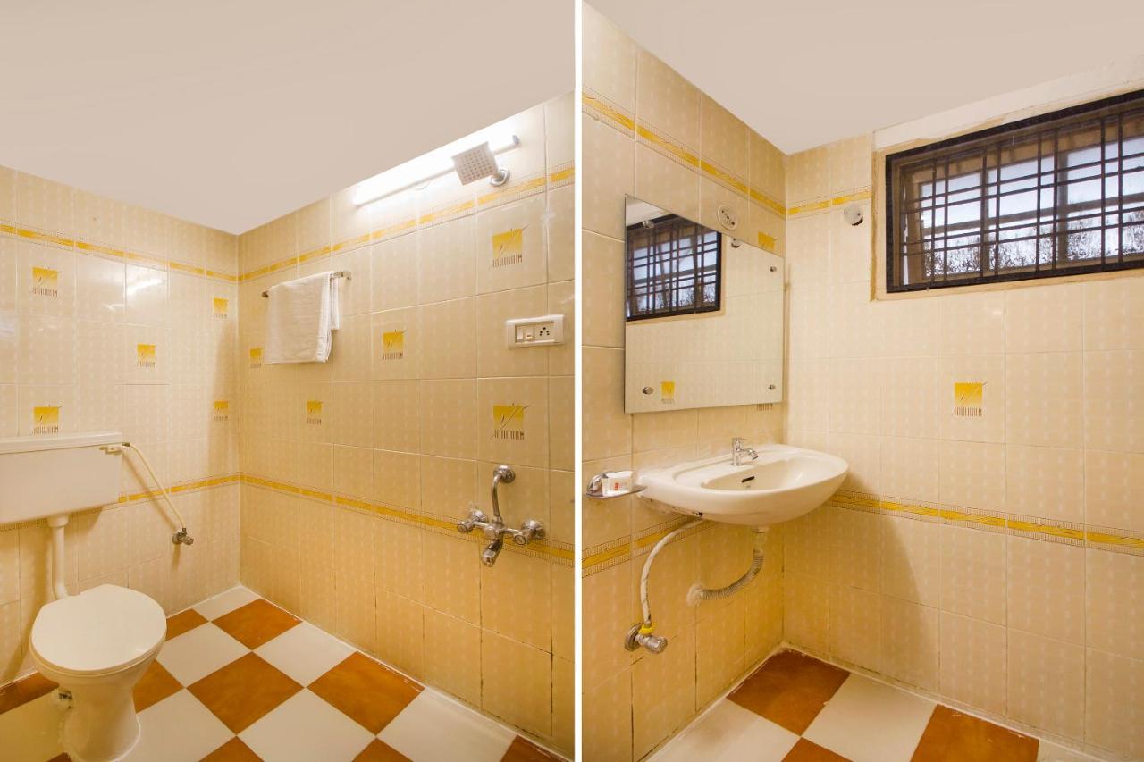 Vaccinated Staff - Oyo 11400 The Down Town Suites Hyderabad Exterior foto